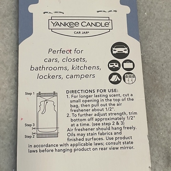 Yankee Candle Ocean Air Air Car Camper Locker Freshener New - Picture 3 of 4